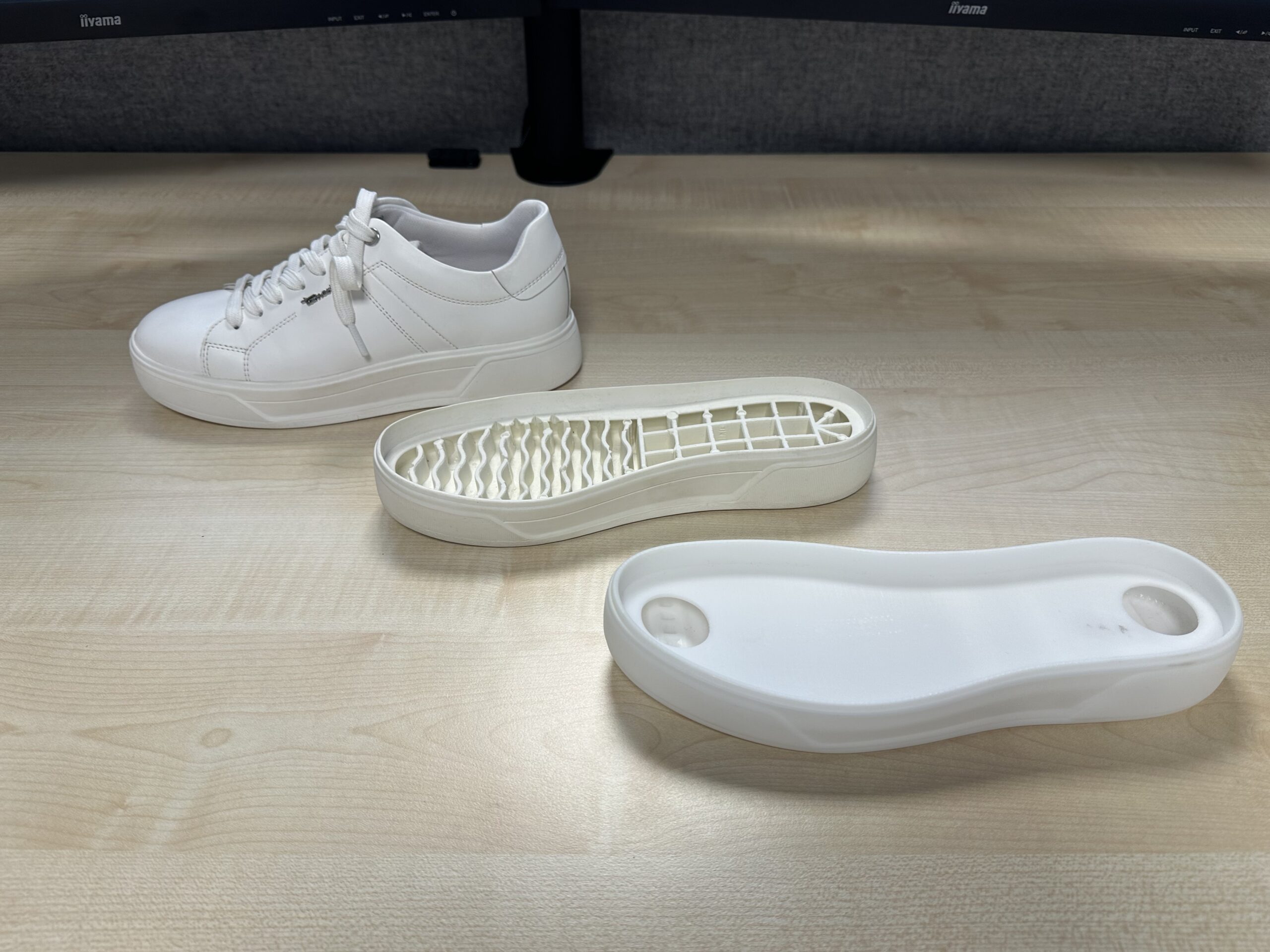 Von der Idee zum fertigen Schuh: Prototyping für Tamaris mit SLA-3D-Druck